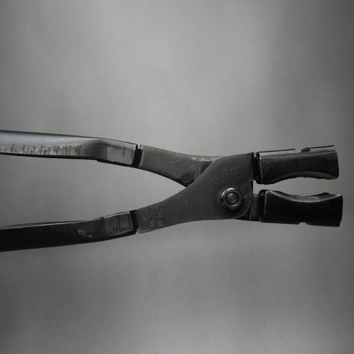 Air Layer Scissors open