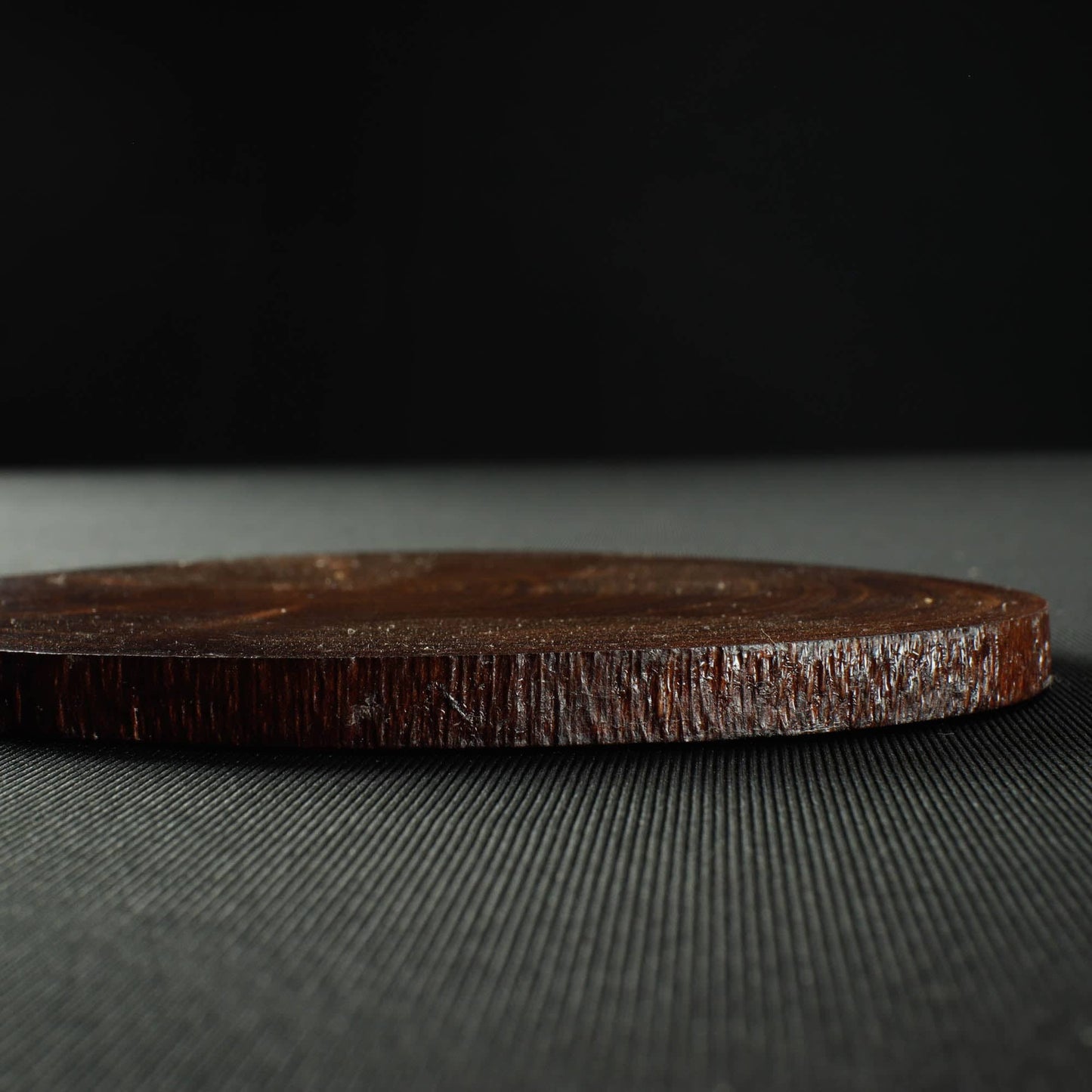 Bonsai Display Jita - Round Free Form 10cm