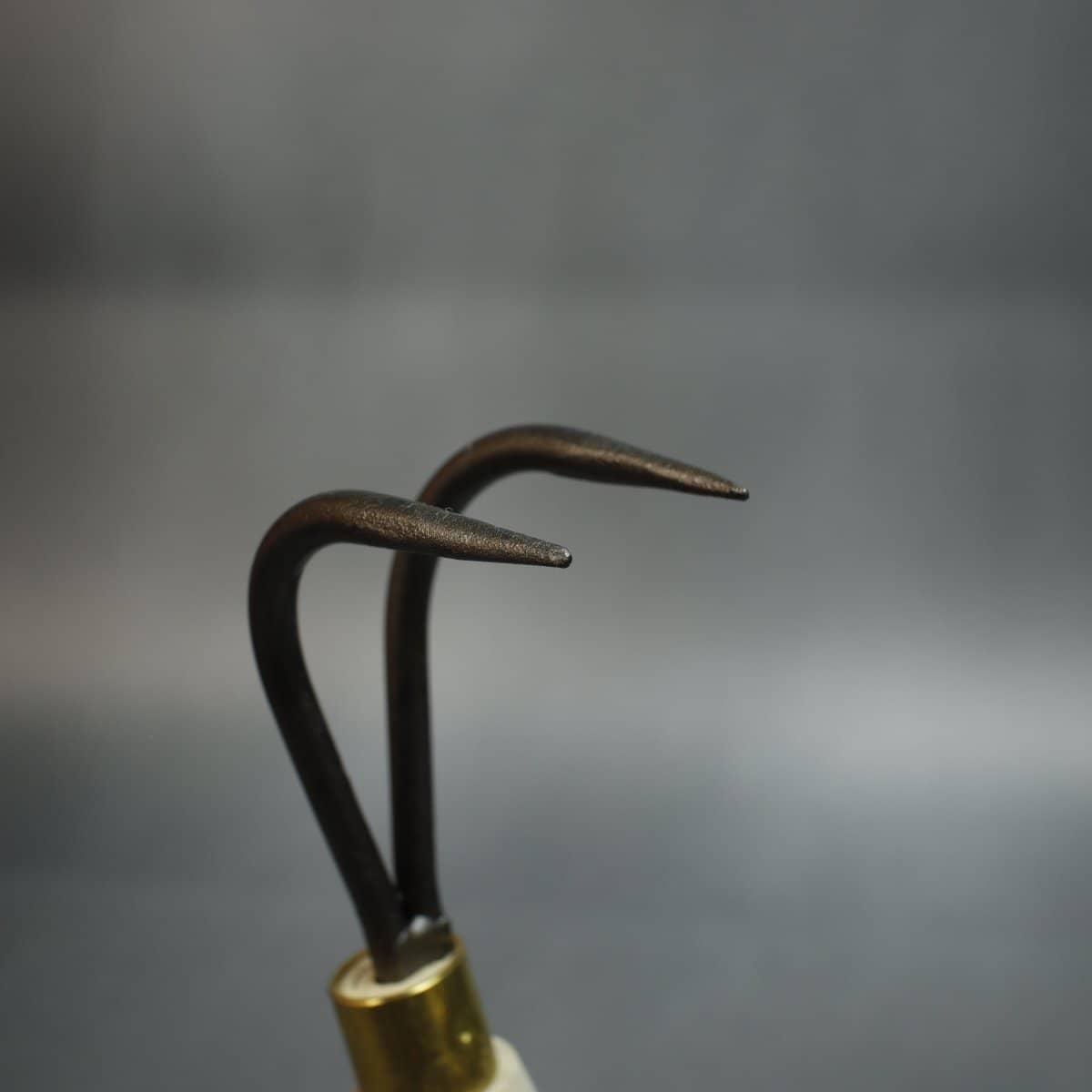 Kikuwa Japanese Double Root Hook 180mm - Bonsai-En