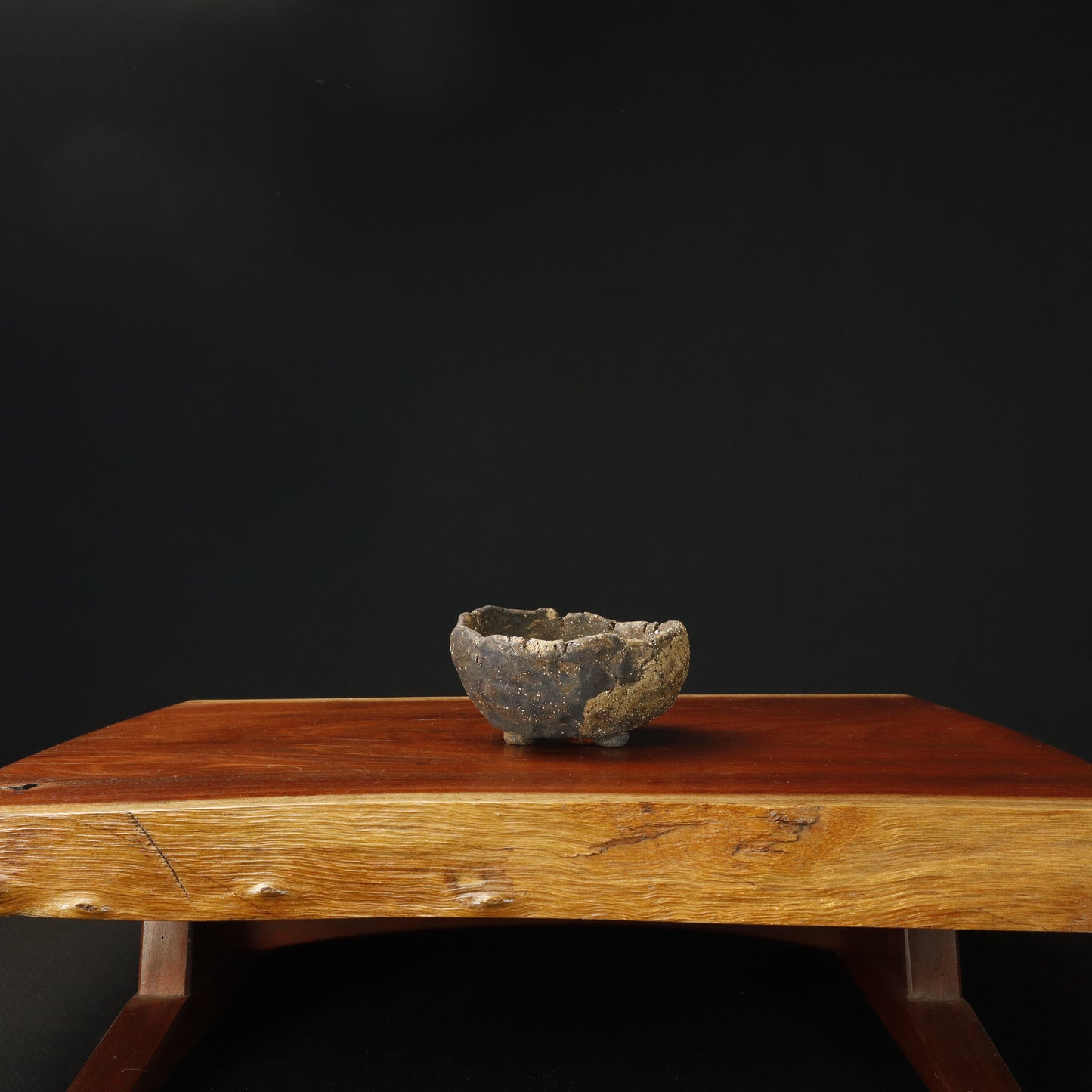 Denise Allen Round Natural / Dark Clay
