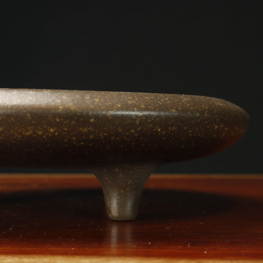Round Shallow With Tall Legs