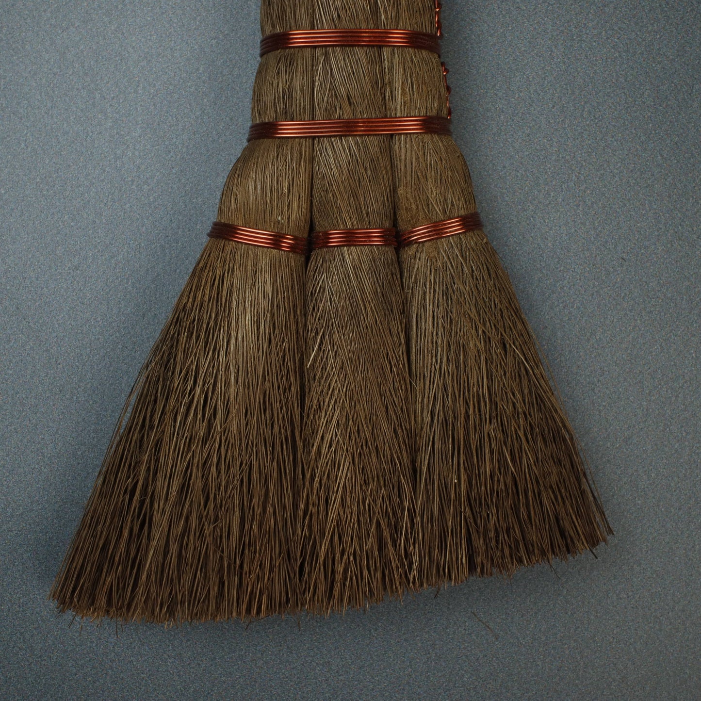 medium bonsai brush brissels
