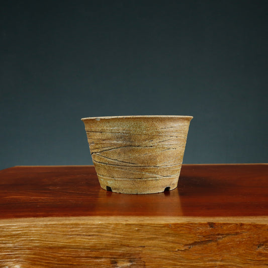 Round Semi-Cascade Pot - USED