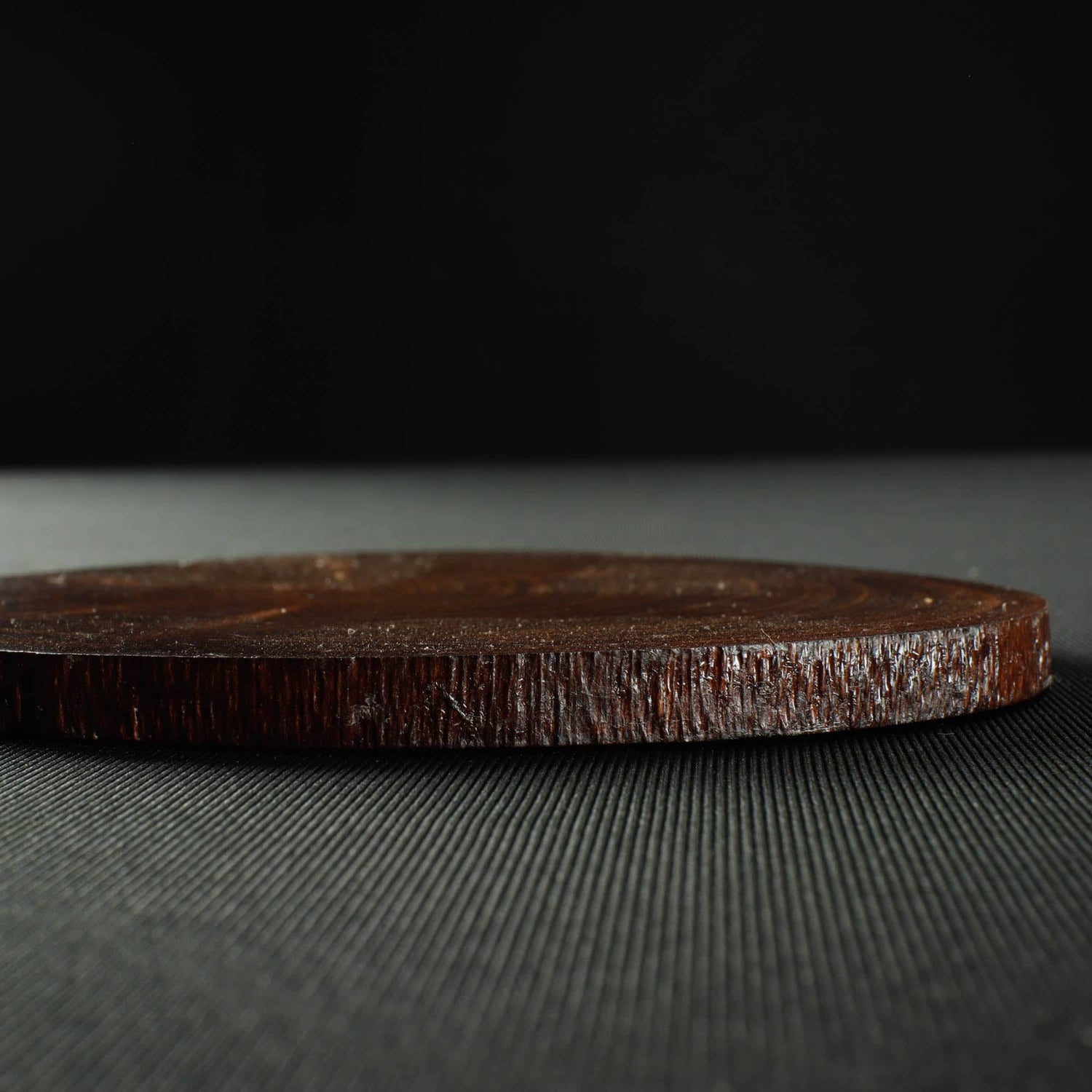 Bonsai Display Jita - Round Free Form 10cm